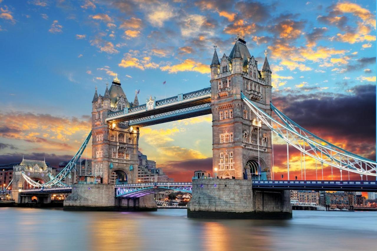 Lovely Large London Apartment Near Stratford Exterior photo