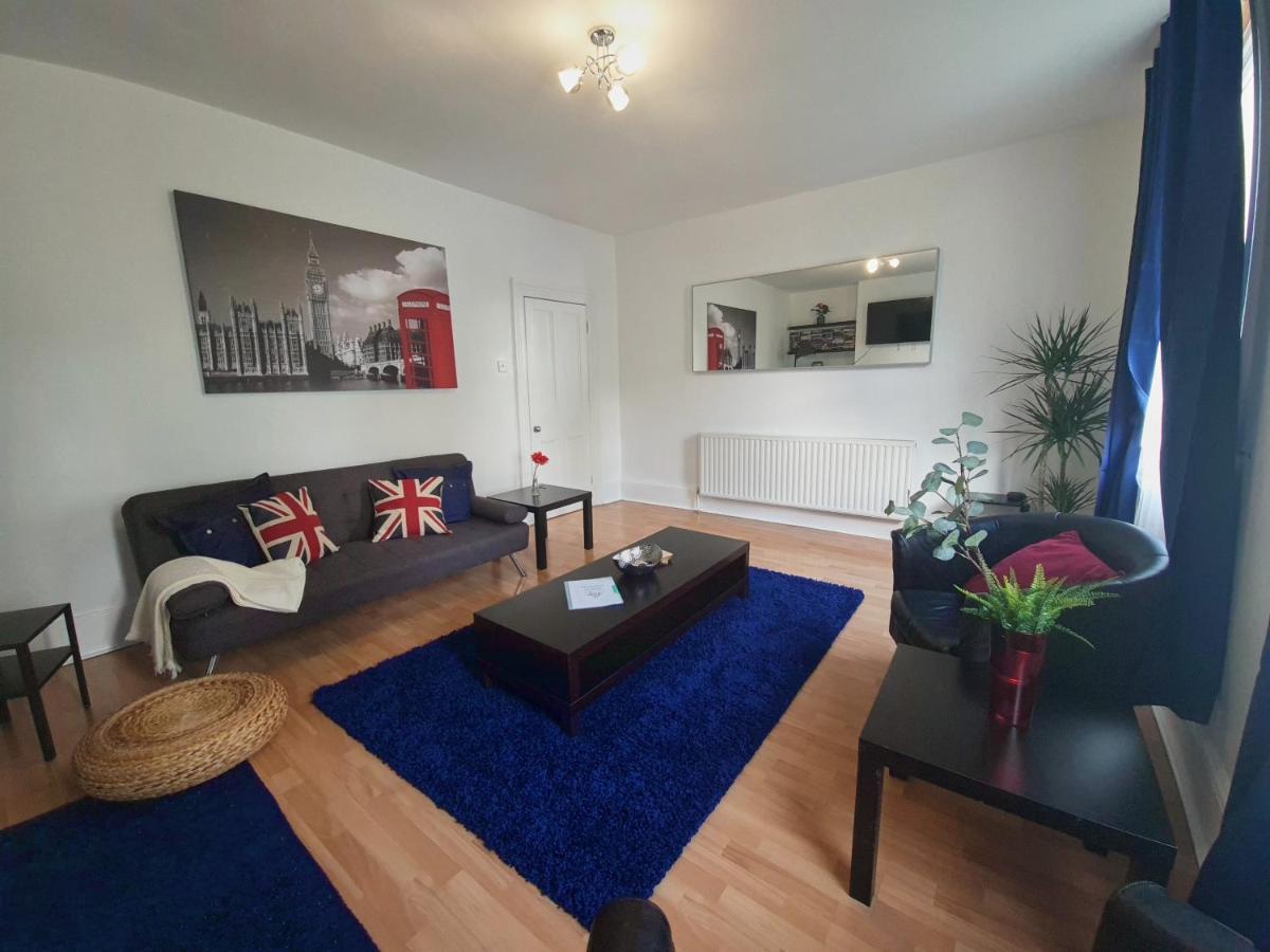 Lovely Large London Apartment Near Stratford Exterior photo